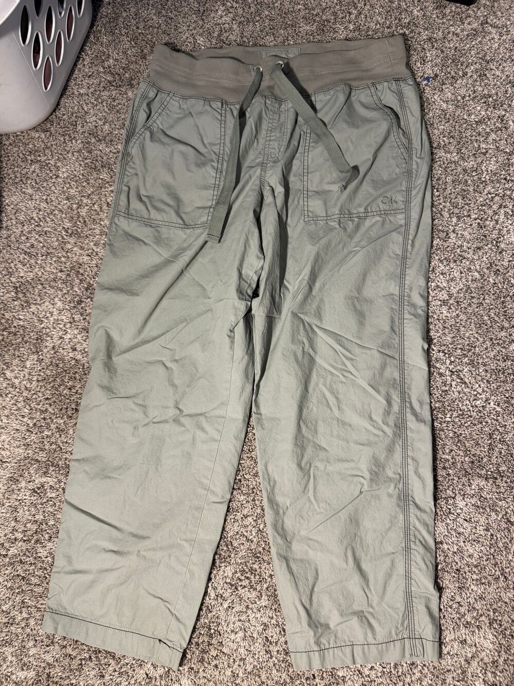 Calvin Klein Performance Olive Green Drawstring Cropped Cargo Pants Size L